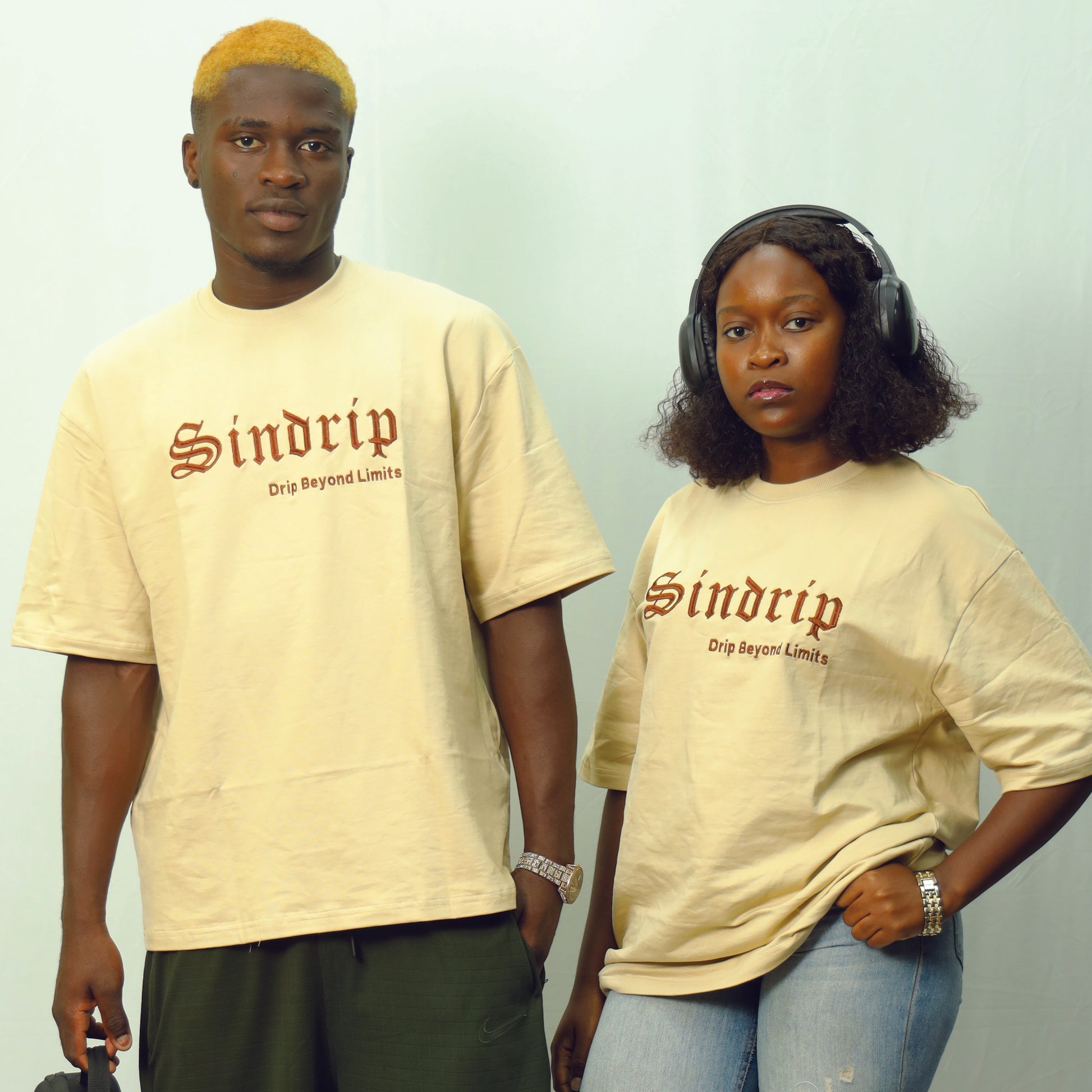 Sindrip Signature Oversized Tee – Sandstone Beige